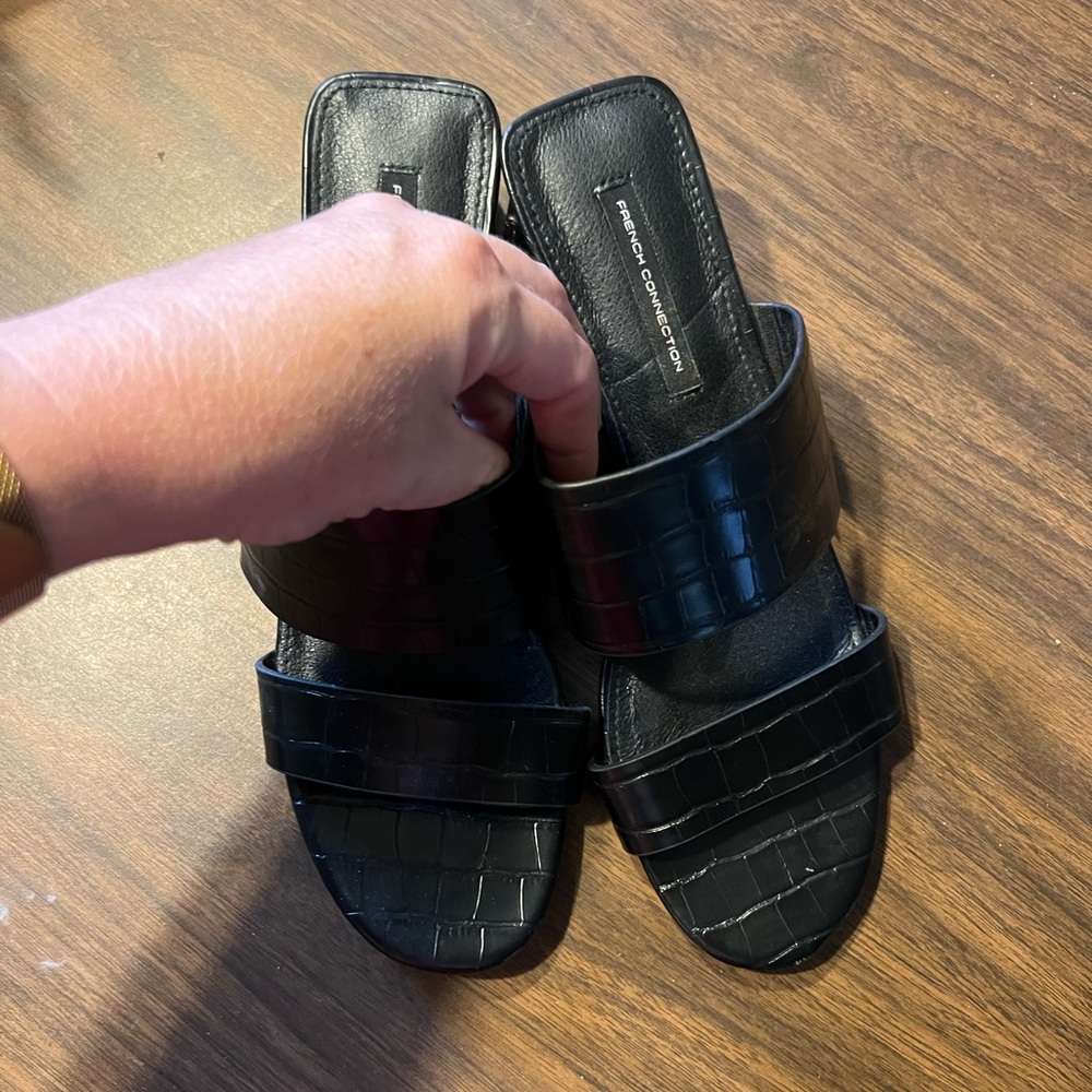 French Connection Black Croc-Embossed Sandals